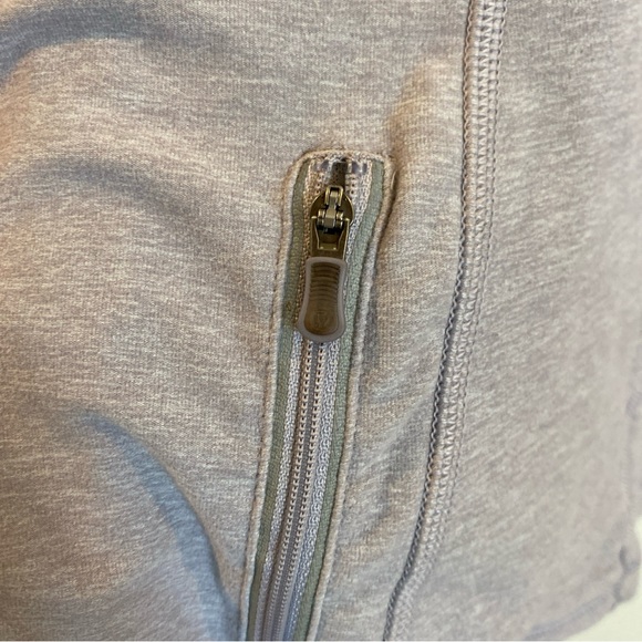 Lululemon Lavender Full Tilt Pullover Half Zip Size 8 - Picture 8 of 9